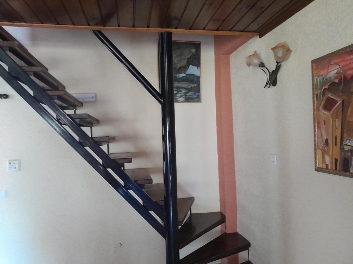 Artemis Home Pétra Exterior photo